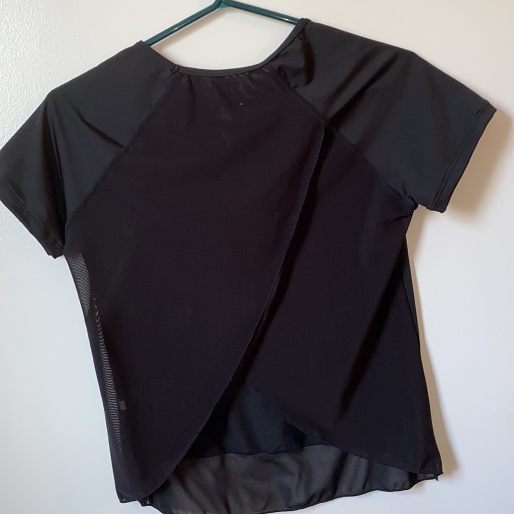 Activewear Mesh back t-shirt - Picture 2 of 2